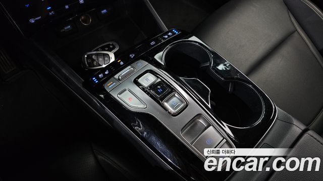 Hyundai Tucson Diesel 2.0 4WD — photo 1 of 34