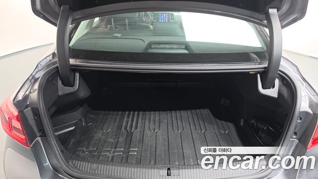 Renault-KoreaSamsung SM6 1.6 TCe SE — photo 1 of 31