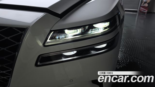 Genesis GV80 3.5T Gasoline AWD — photo 1 of 40