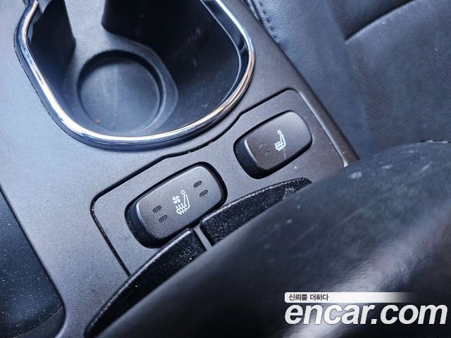 KG_Mobility_Ssangyong KORANDO 2.2 RX 4WD — photo 1 of 20