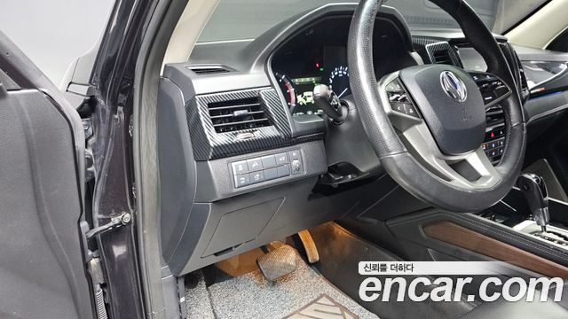 KG_Mobility_Ssangyong Rexton Diesel 2.2 4WD — photo 1 of 20