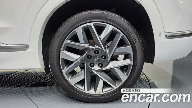 Hyundai Santafe Gasoline 2.5T 2WD — photo 1 of 33