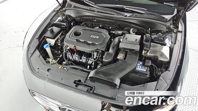 Hyundai Grandeur 2.4 Premium — photo 1 of 32