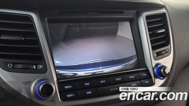 Hyundai Tucson Diesel 2.0 2WD — photo 1 of 20