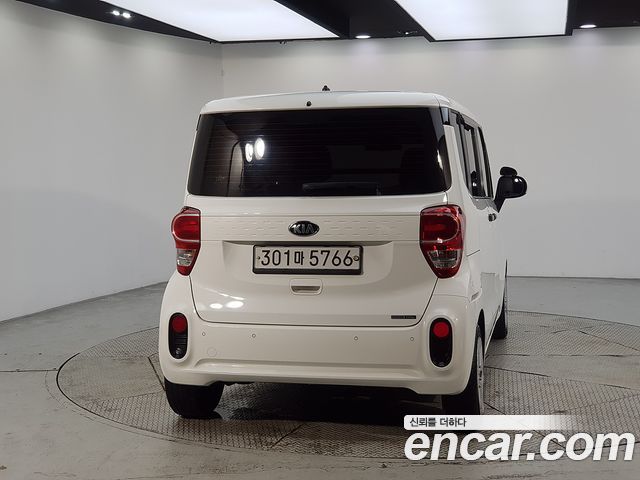 Kia RAY Van — photo 1 of 20