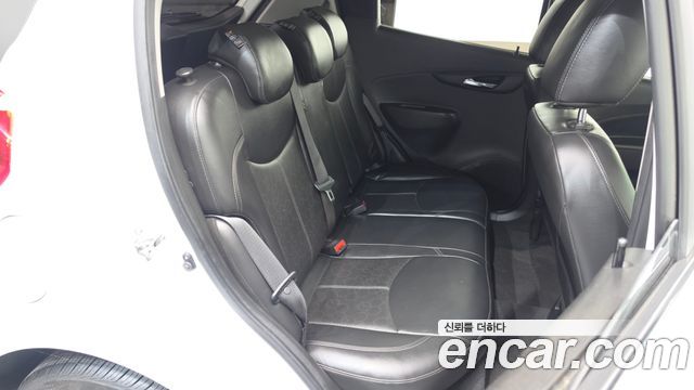 ChevroletGMDaewoo Spark LTZ — photo 1 of 30