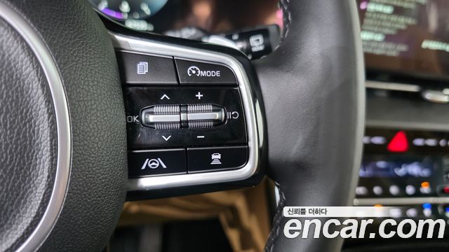 2021 Kia Canival Gasoline 9-Seater Signature, photograph 4