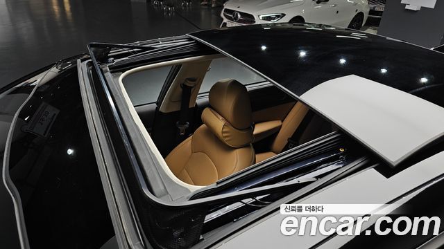Kia K7 2.5 GDI Noblesse — photo 1 of 37