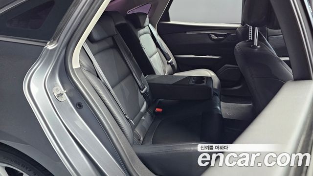 Renault-KoreaSamsung SM6 2.0 LPe SE (Rental car) — photo 1 of 30