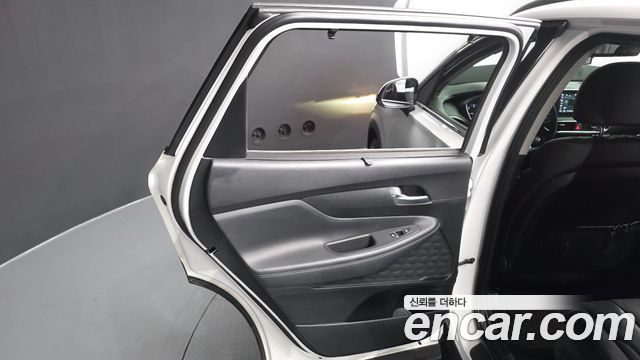 Hyundai Santafe Diesel 2.0 2WD — photo 1 of 40