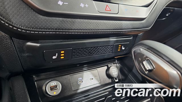 KG_Mobility_Ssangyong Rexton Diesel 2.2 4WD — photo 1 of 33