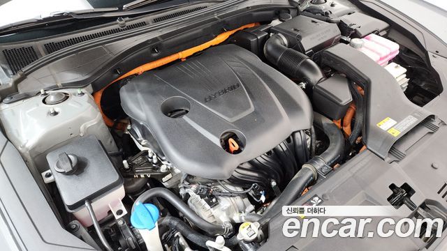Hyundai Grandeur Le Blanc — photo 1 of 33