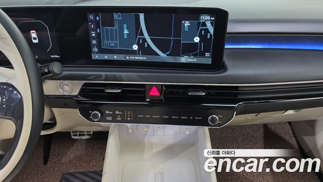 Kia K8 Signature — photo 1 of 20