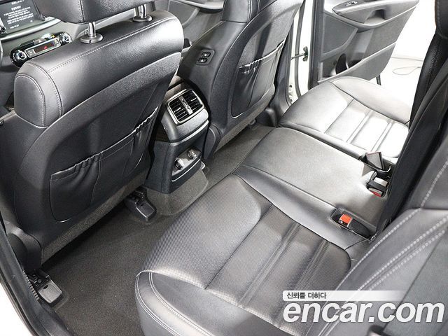 Kia Sorento Diesel 2.0 2WD — photo 1 of 20