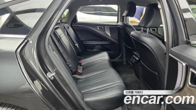 Kia K8 3.5 LPG 2WD — photo 1 of 33