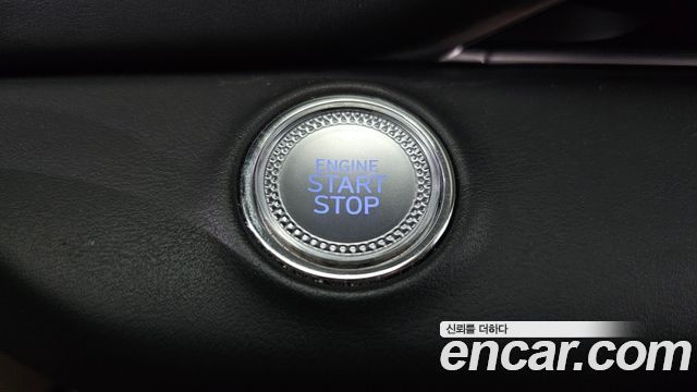 Genesis GV80 2.5T Gasoline AWD — photo 1 of 40