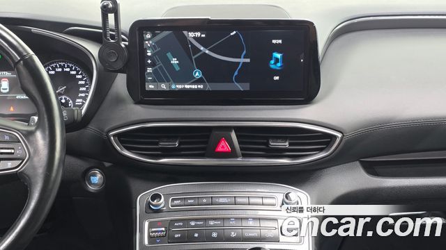 Hyundai Santafe Diesel 2.2 2WD — photo 1 of 20