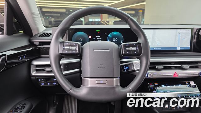 Hyundai Grandeur Exclusive — photo 1 of 20