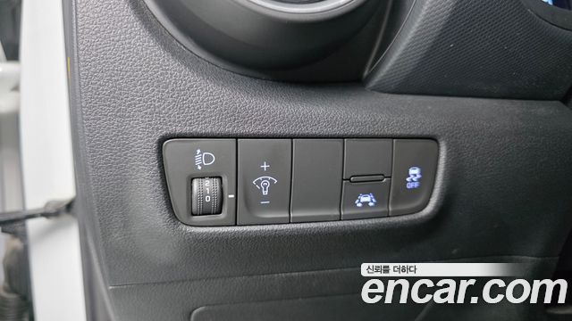 Hyundai Kona 1.6 Turbo 2WD — photo 1 of 29