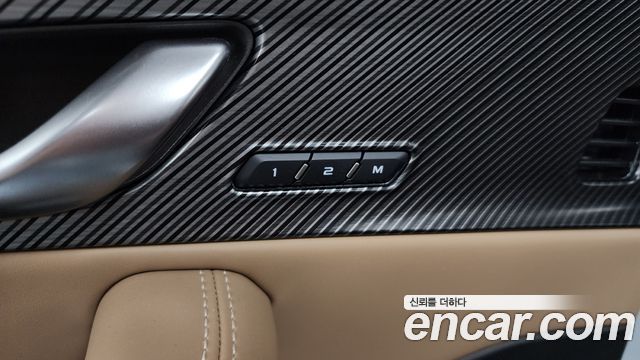 Renault-KoreaSamsung Grand Koleos 1.5 E-TECH Escapade 2WD — photo 1 of 35