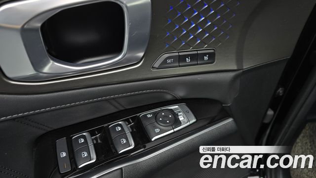 Kia Sorento Diesel 2.2 2WD — photo 1 of 33