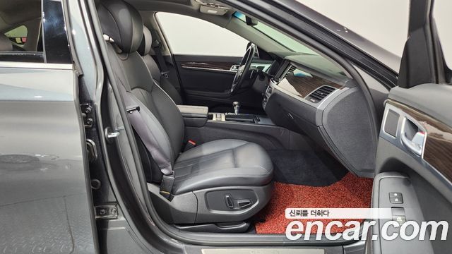 Genesis G80 3.3 GDI — photo 1 of 35