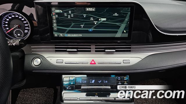 Hyundai Grandeur 2.5 — photo 1 of 35