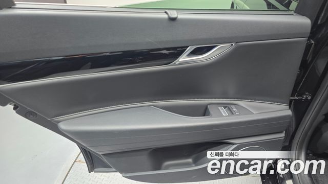 Genesis G80 Gasoline 3.5 Turbo AWD — photo 1 of 34