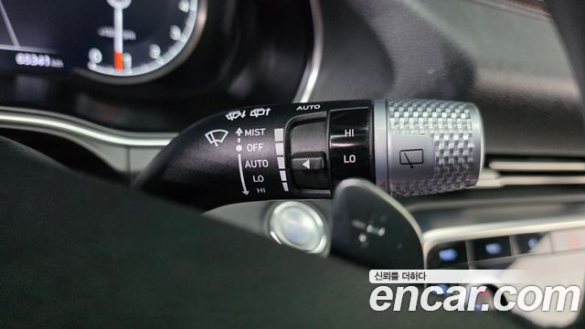 Genesis GV80 2.5T Gasoline AWD — photo 1 of 32