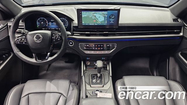 KG_Mobility_Ssangyong Rexton Diesel 2.2 4WD — photo 1 of 33