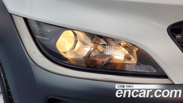 Hyundai Kona Gasoline 2.0 2WD — photo 1 of 33
