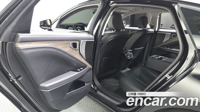 Kia K8 3.5 LPG 2WD — photo 1 of 31