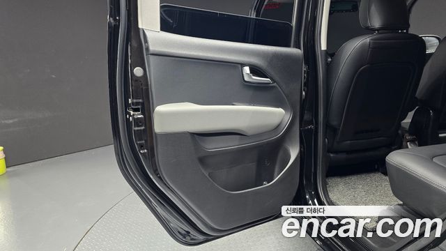 Kia RAY Signature — photo 1 of 30