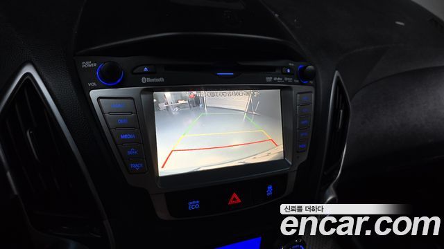 Hyundai Tucson Diesel 2WD LX20 — photo 1 of 30