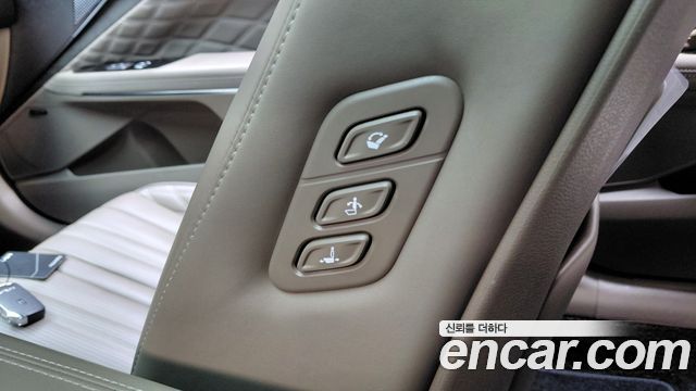 2022 Kia K8 Signature, photograph 8
