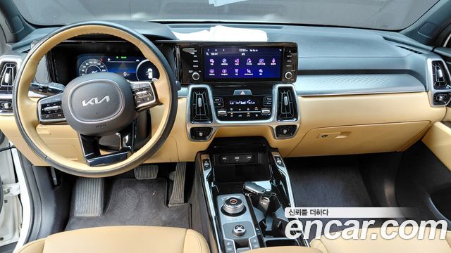 Kia Sorento Gasoline 2.5T 2WD — photo 1 of 30