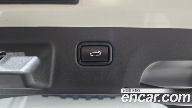 Kia EV6 Long Range 4WD — photo 1 of 33