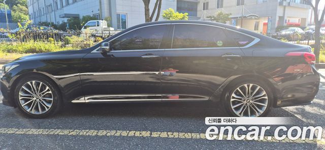 Hyundai Genesis G330 Modern AWD — photo 1 of 17