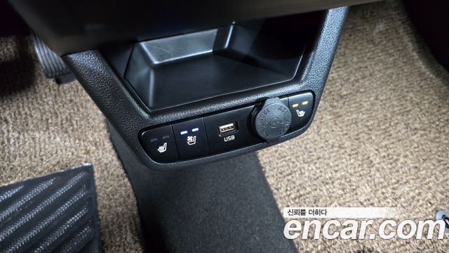 Kia RAY Prestige — photo 1 of 33
