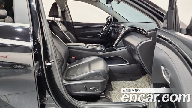 Hyundai Tucson Gasoline 1.6 Turbo 2WD — photo 1 of 33