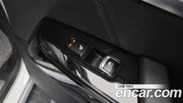 Kia Mohave Diesel 3.0 4WD 5-Seater — photo 1 of 32