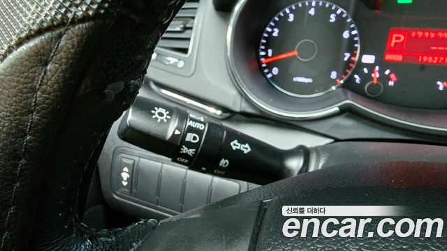 Kia K7 VG240 Deluxe — photo 1 of 20