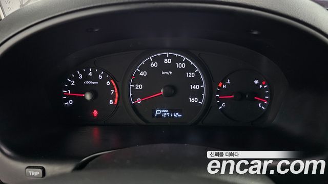 Hyundai Starex School Bus LPi — photo 1 of 20