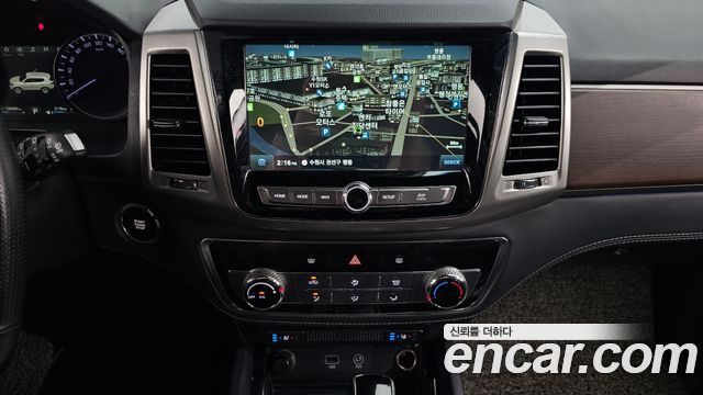 KG_Mobility_Ssangyong Rexton Diesel 2.2 4WD — photo 1 of 20