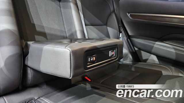 Renault-KoreaSamsung QM6 2.0 LPe RE Signature 2WD — photo 1 of 20