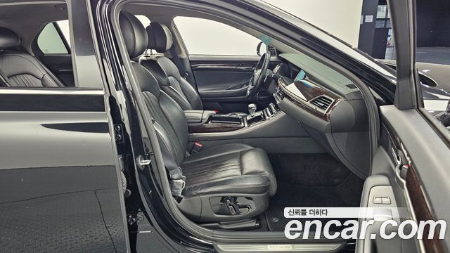 Genesis EQ900 3.8 GDI — photo 1 of 20