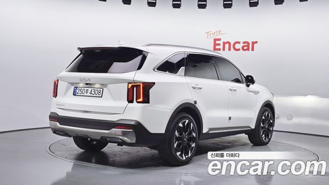 Kia Sorento Gasoline 2.5T 2WD — photo 1 of 20
