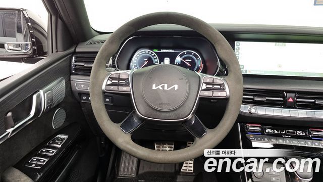 2022 Kia Mohave Diesel 3.0 4WD 6-Seater, photograph 1
