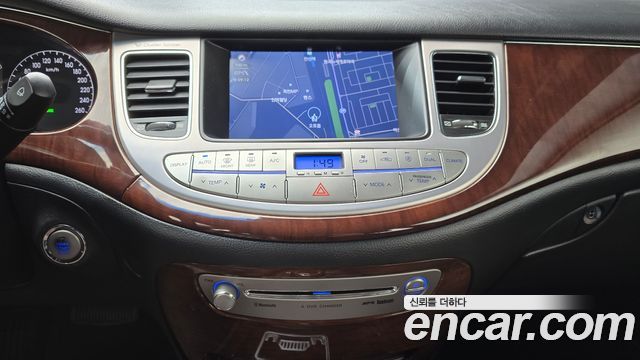 Hyundai Genesis BH 330 Luxury — photo 1 of 20