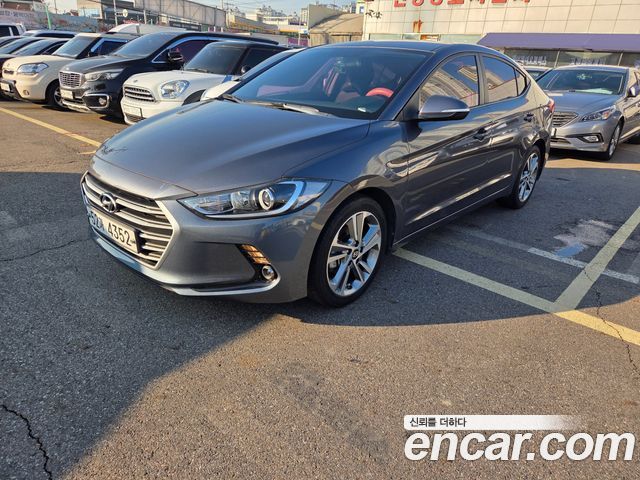 Hyundai AVANTE 1.6 GDI Value Plus — photo 1 of 16